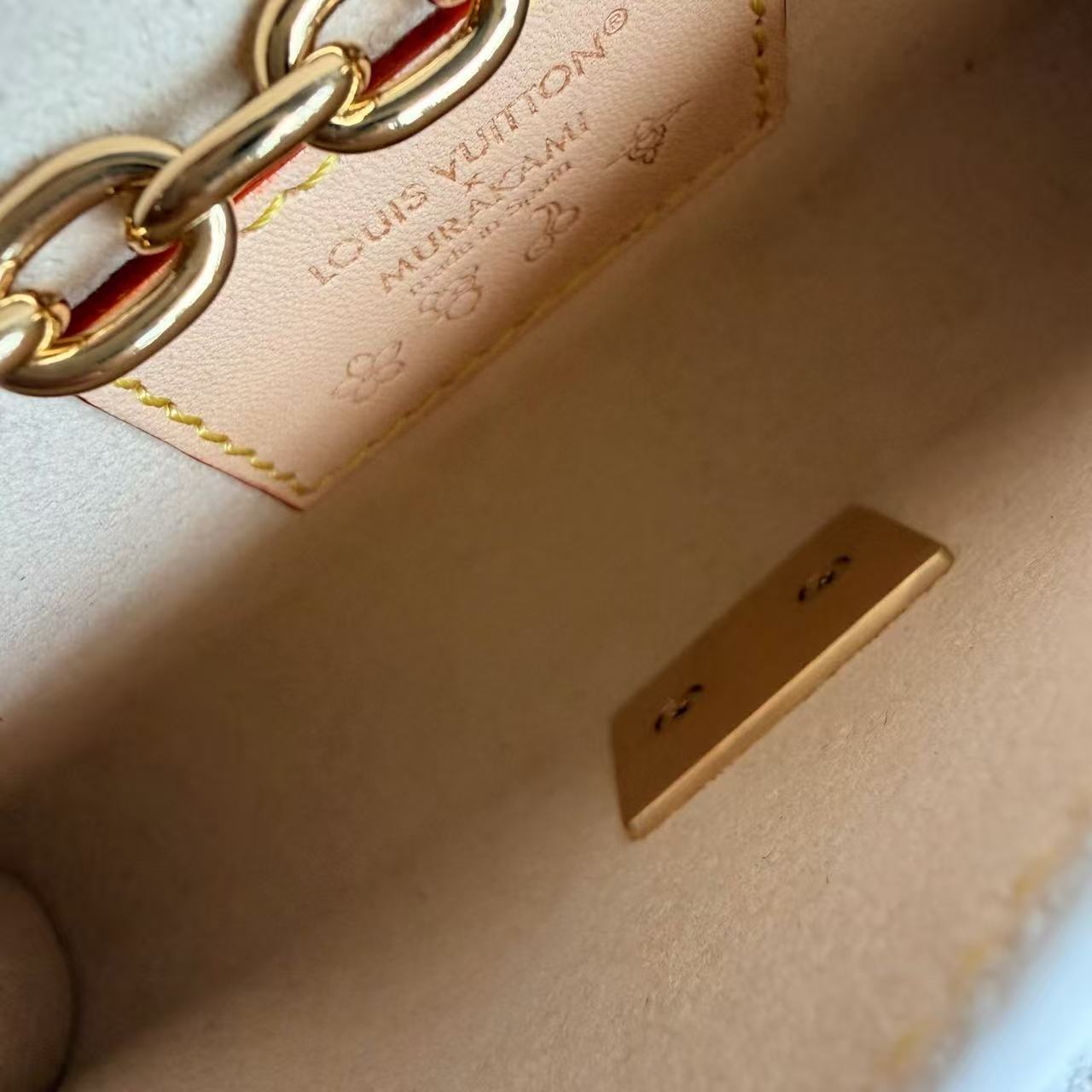 Louis Vuitton - Pochette Metis Mini Pouch - Monogram Multicolore coated canvas with leather trim - White Monogram Multicolore with Gold-Tone Hardware - (mini)