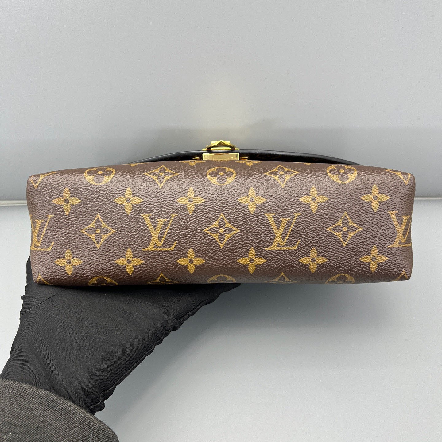 Louis Vuitton - Pochette Métis - Monogram canvas and grained leather - Black and Brown - (medium)