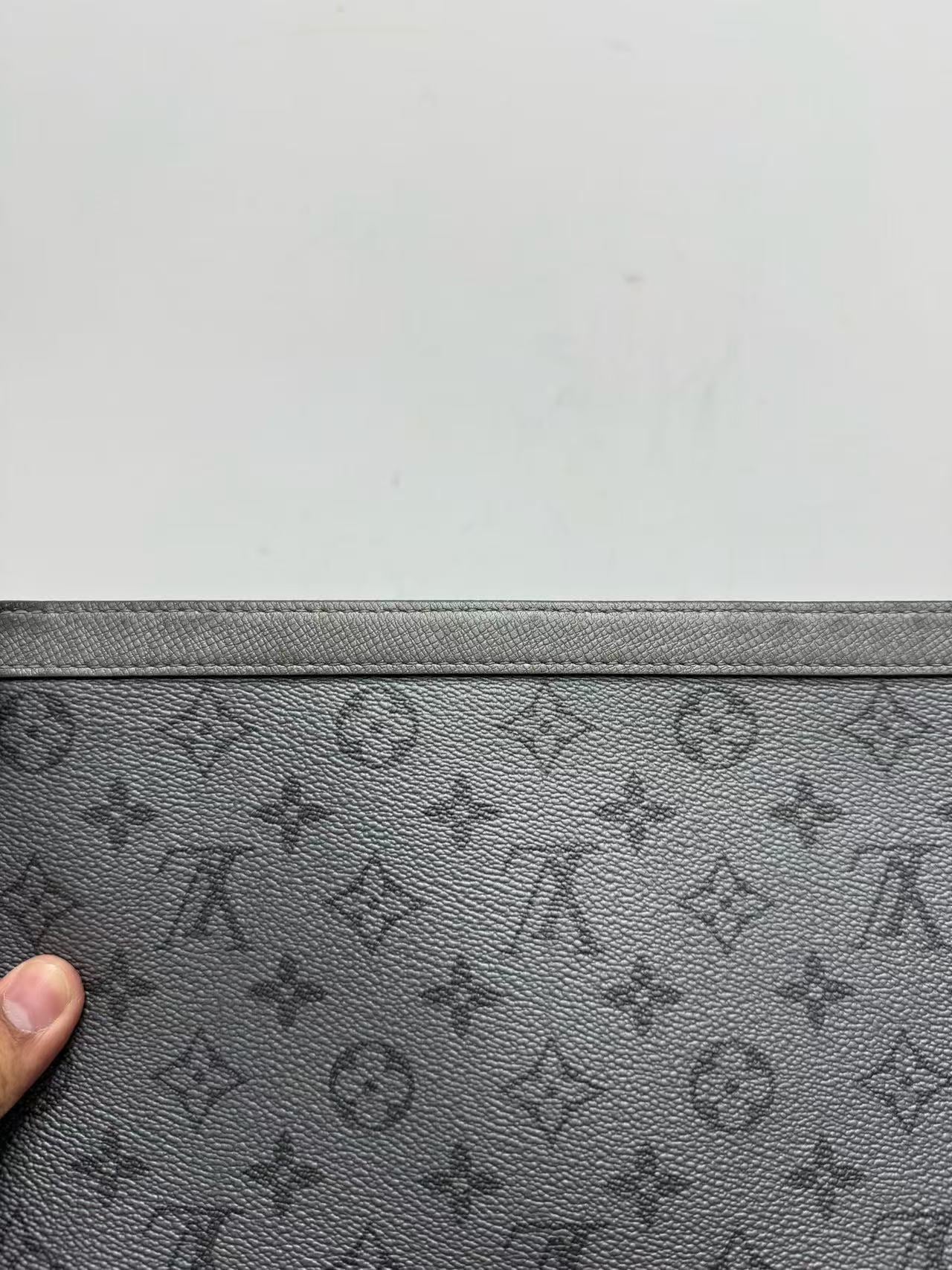 Louis Vuitton - Pochette Voyage - Monogram Eclipse Reverse coated canvas with leather trim - Grey with darker grey monogram - (Medium)
