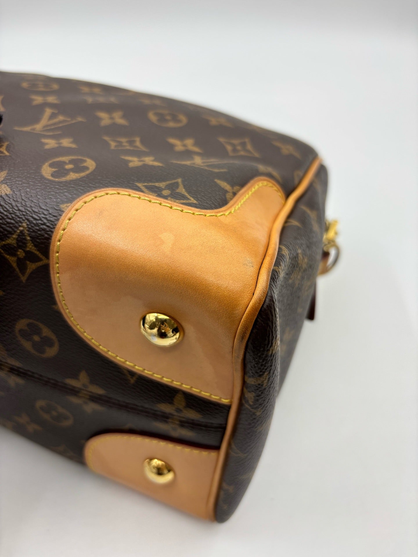 Louis Vuitton - Retiro - Leather - Brown - (medium)