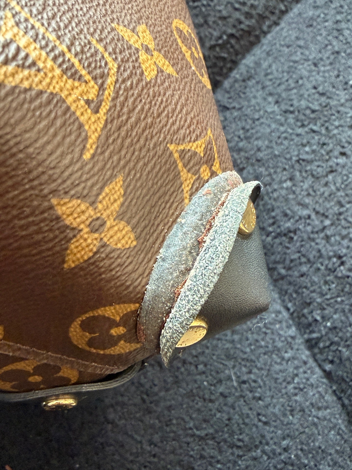 Louis Vuitton - Soft Trunk - Coated canvas with leather trim - Brown - (Mini)