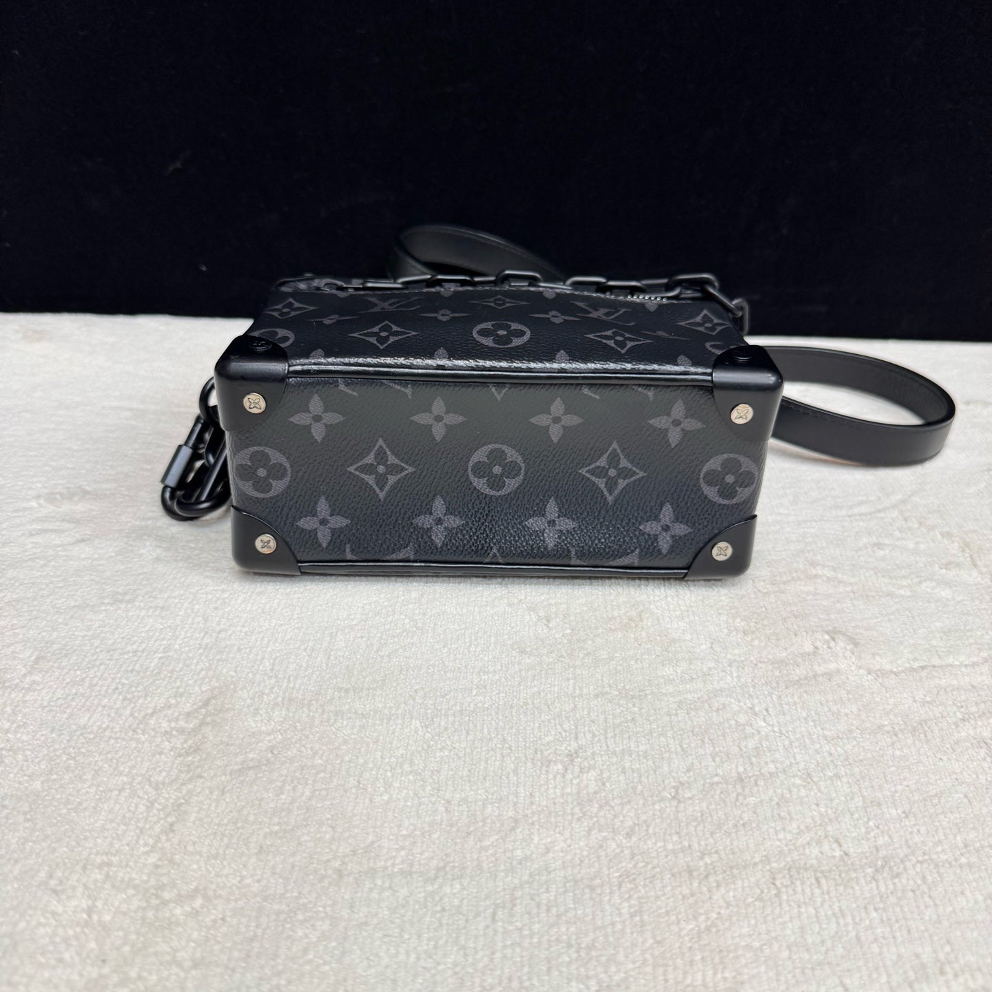 Louis Vuitton - Soft Trunk Mini - Monogram Eclipse coated canvas with leather trim - Black - (mini)