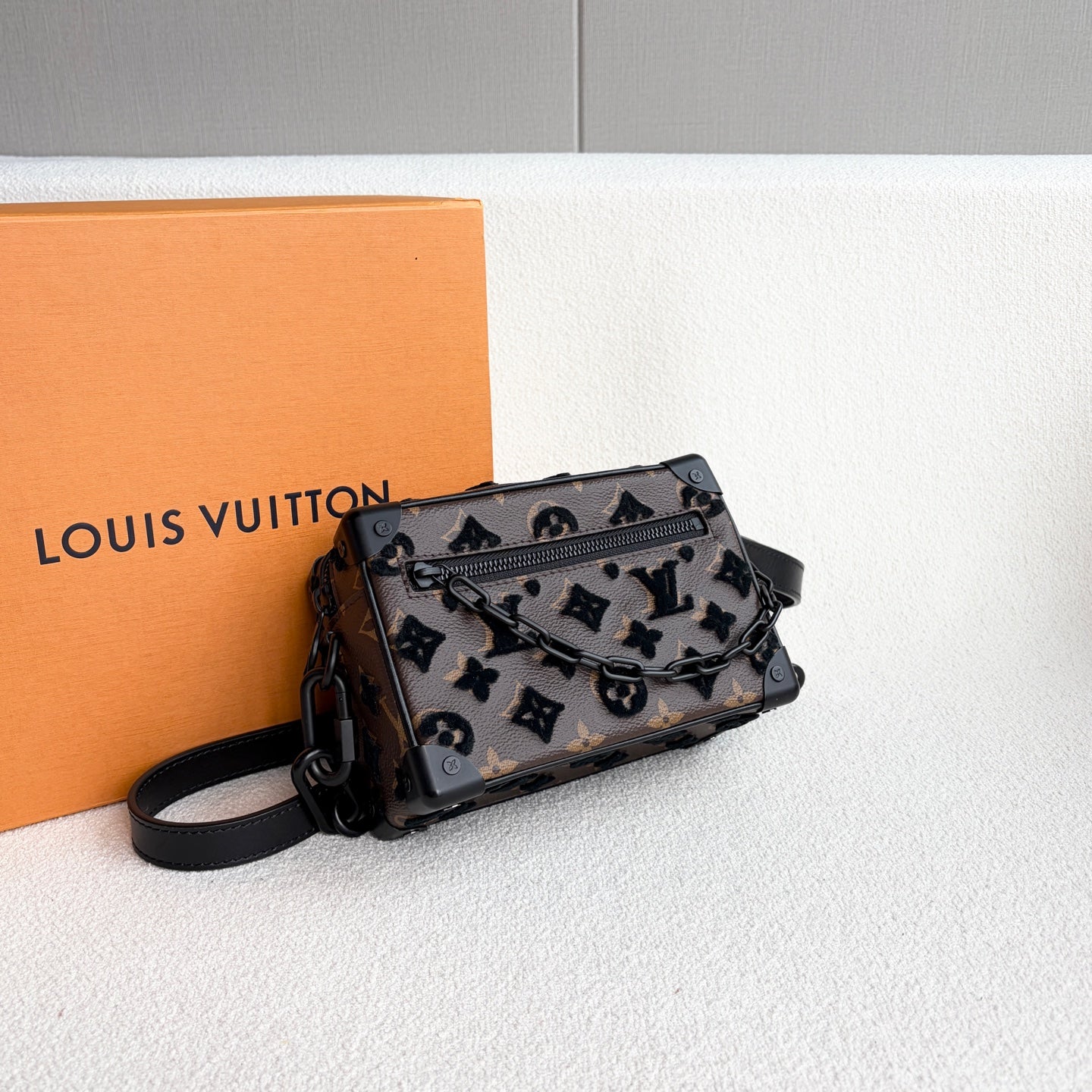 Louis Vuitton - Soft Trunk - Monogram canvas with velvet flocking and leather trim - Brown with Black accents - (mini)