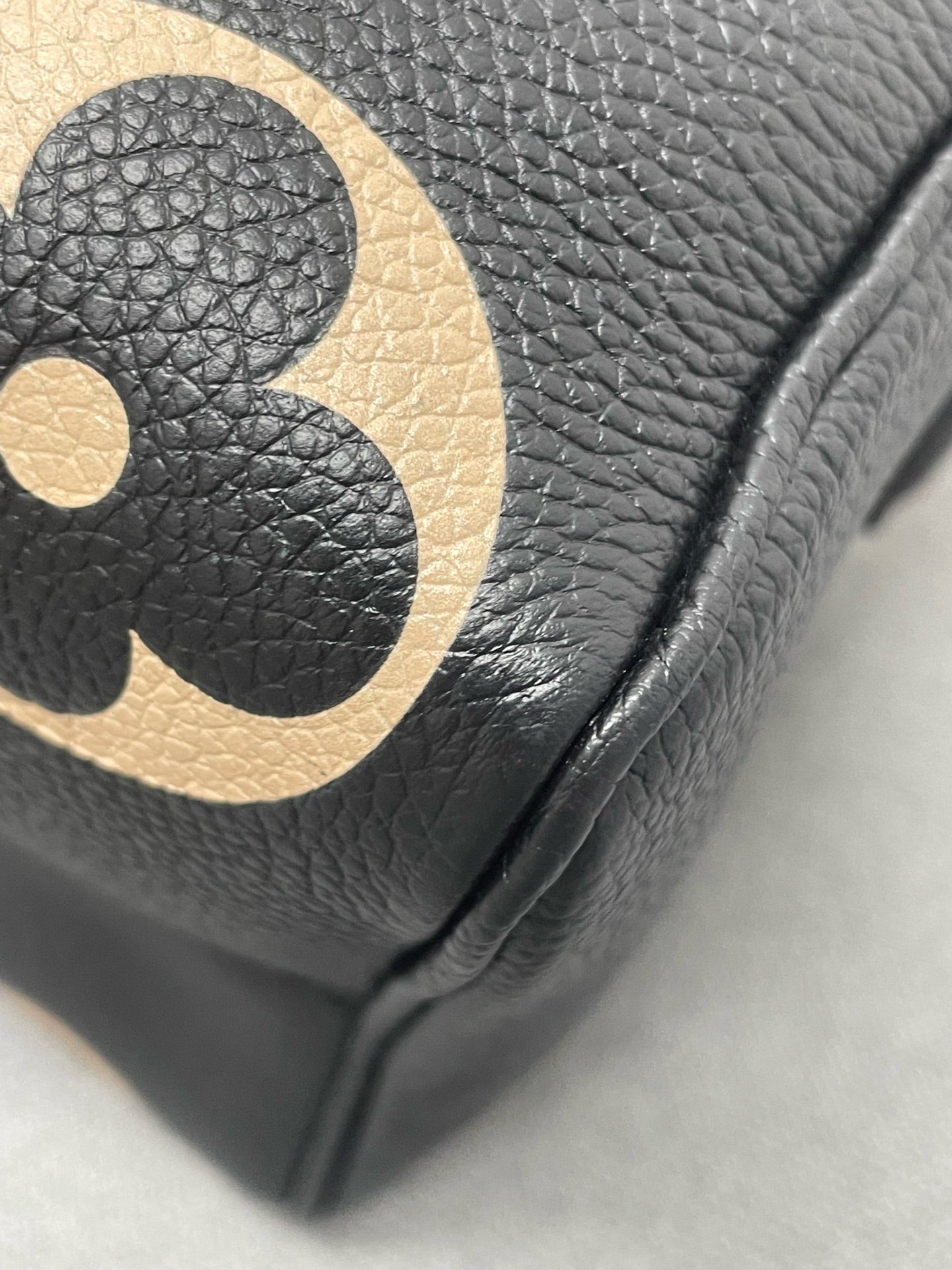 Louis Vuitton - Speedy 25 - Leather - Black - (medium)