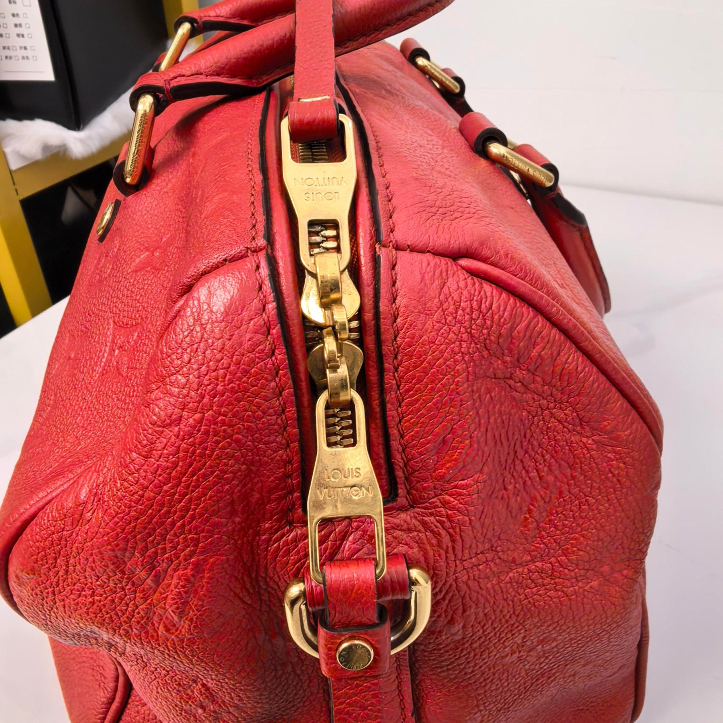 Louis Vuitton - Speedy - Leather - Red - (medium)