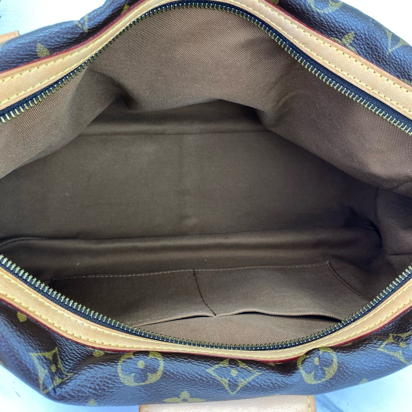 Louis Vuitton - Stresa - Leather - Brown - (Large)