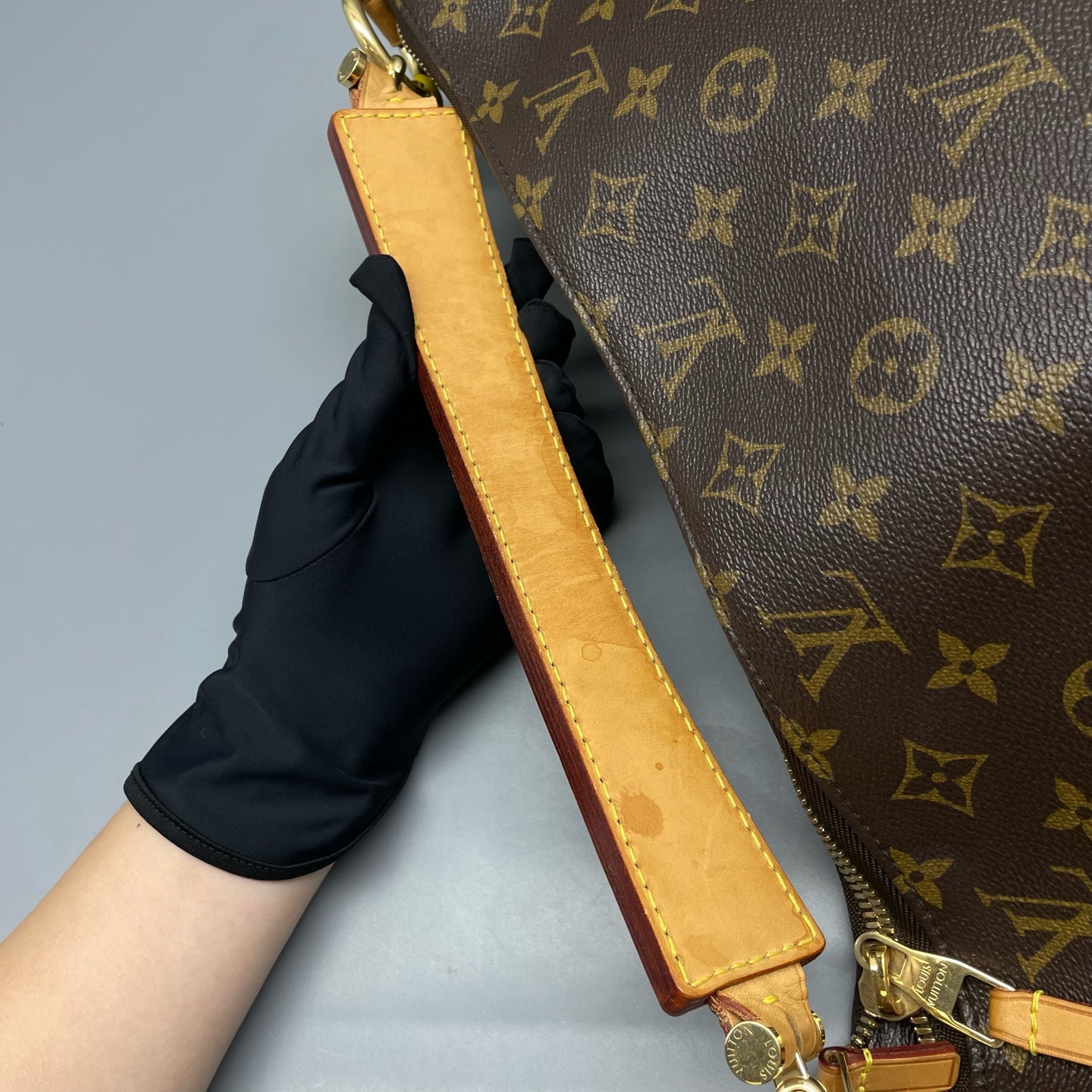 Louis Vuitton - Sully - Synthetic - Brown - (Large)