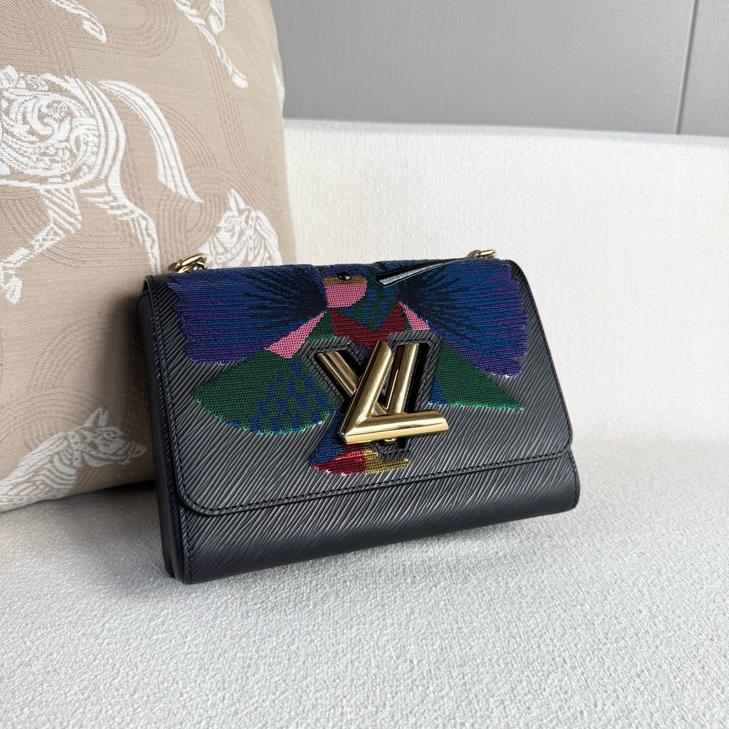Louis Vuitton - Twist - Leather - Black - (medium)