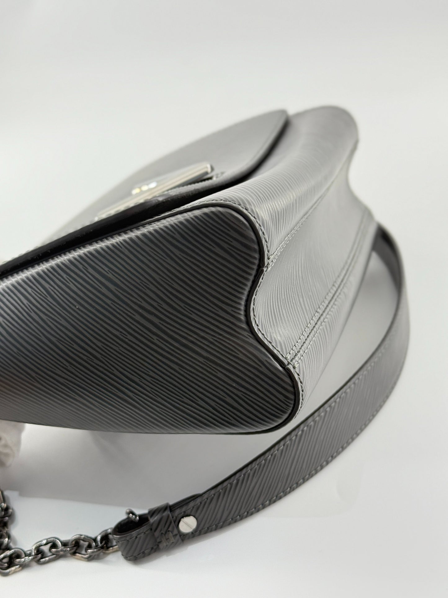 Louis Vuitton - Twist - Leather - Grey - (small)
