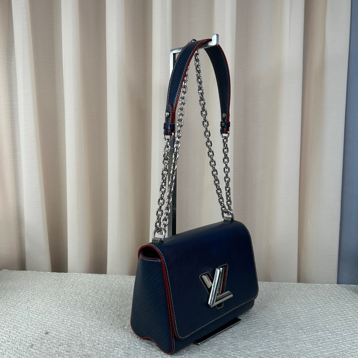 Louis Vuitton - Twist - Leather - Navy