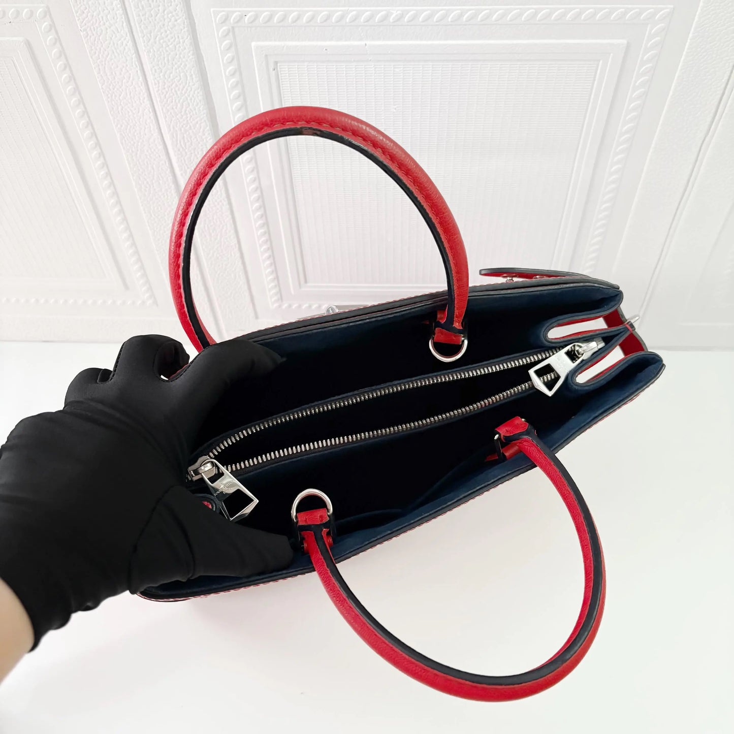 Louis Vuitton - Twist - Leather - Red - (large)