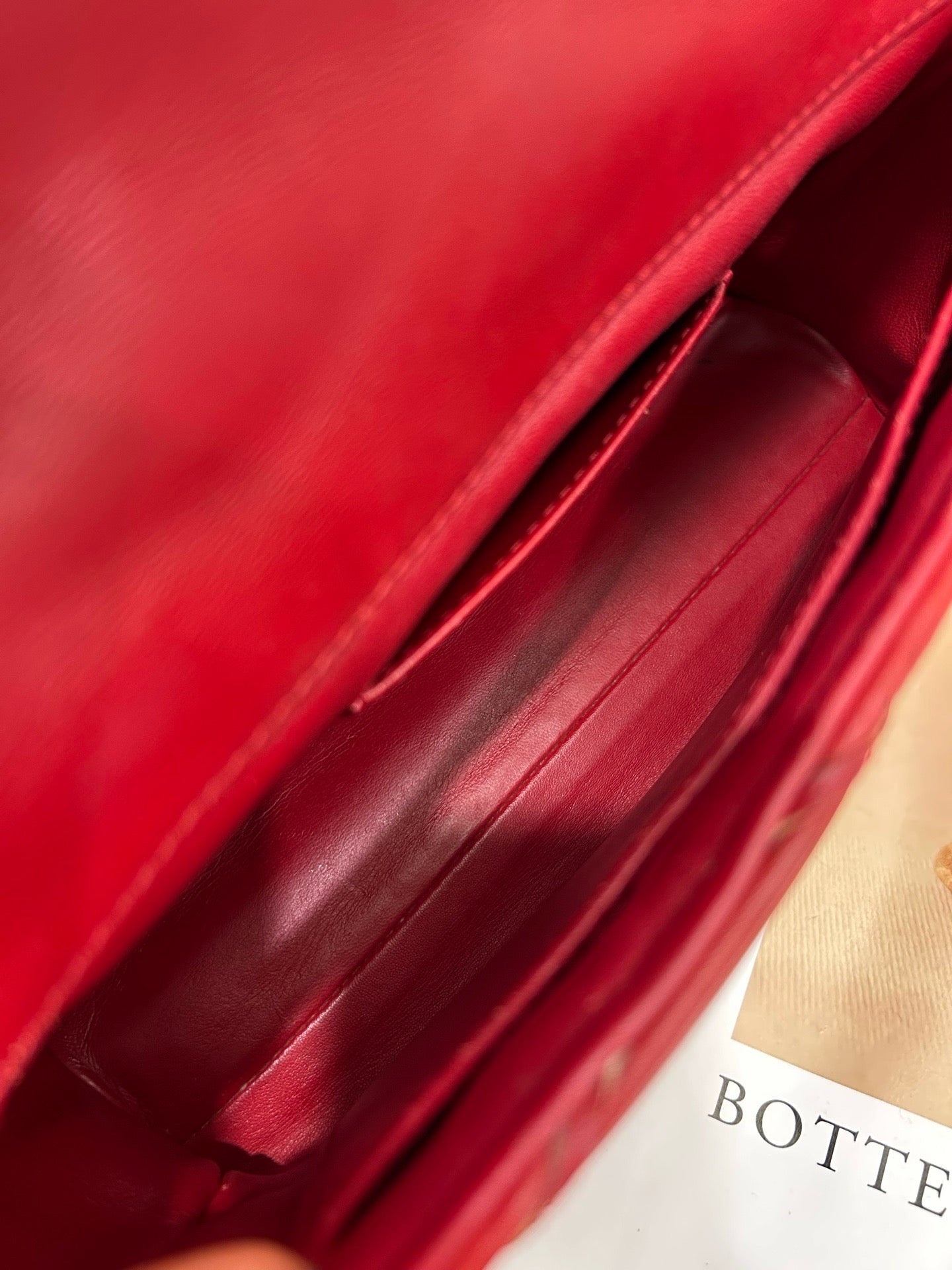 Louis Vuitton - Twist - Leather - Red - (medium)
