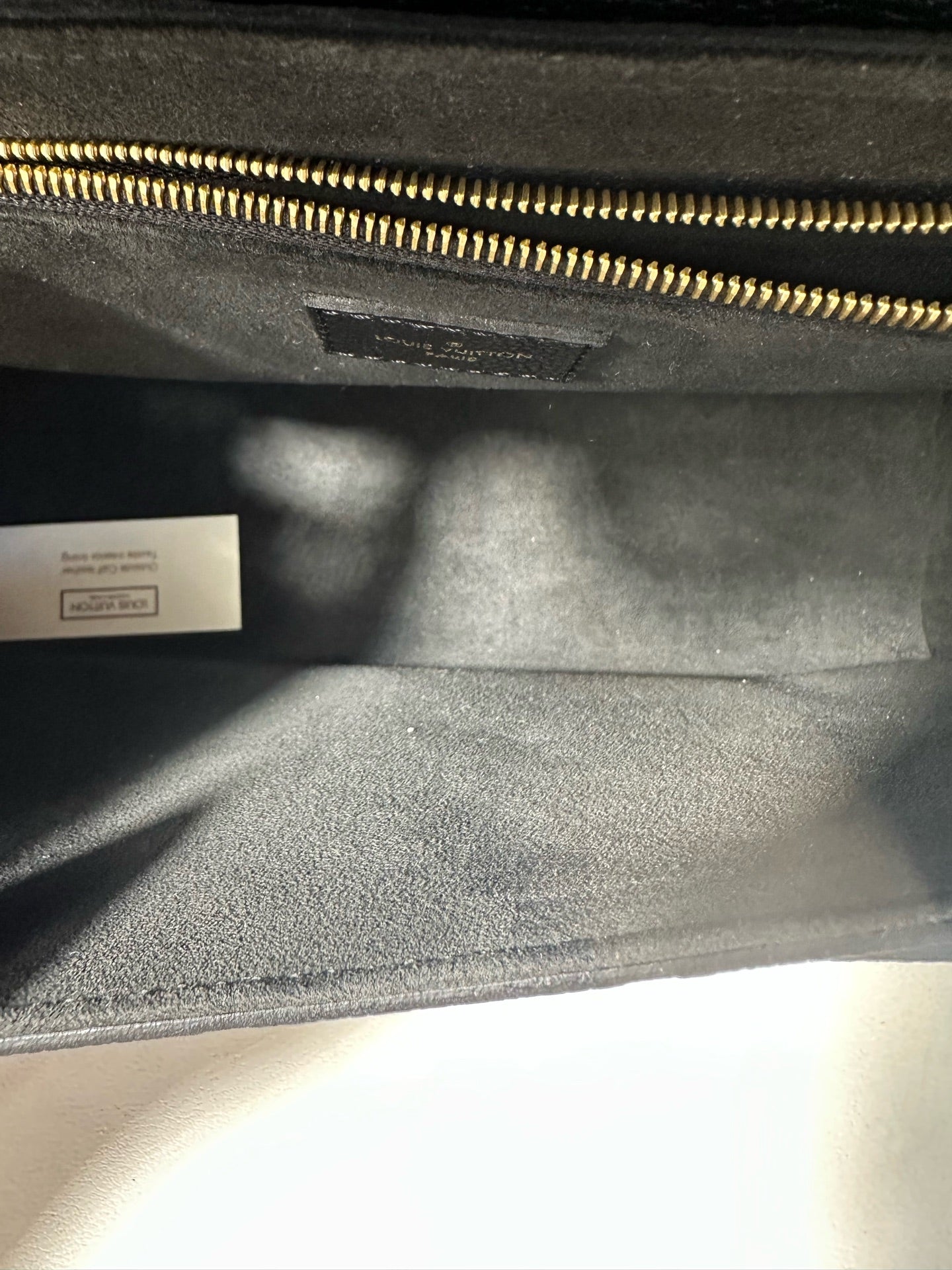 Louis Vuitton - Vavin - Leather - Black - (medium)