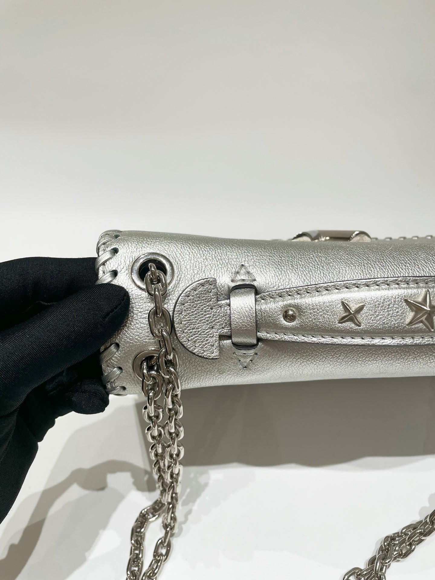 Louis Vuitton - Very Chain - Leather - Silver - (medium)