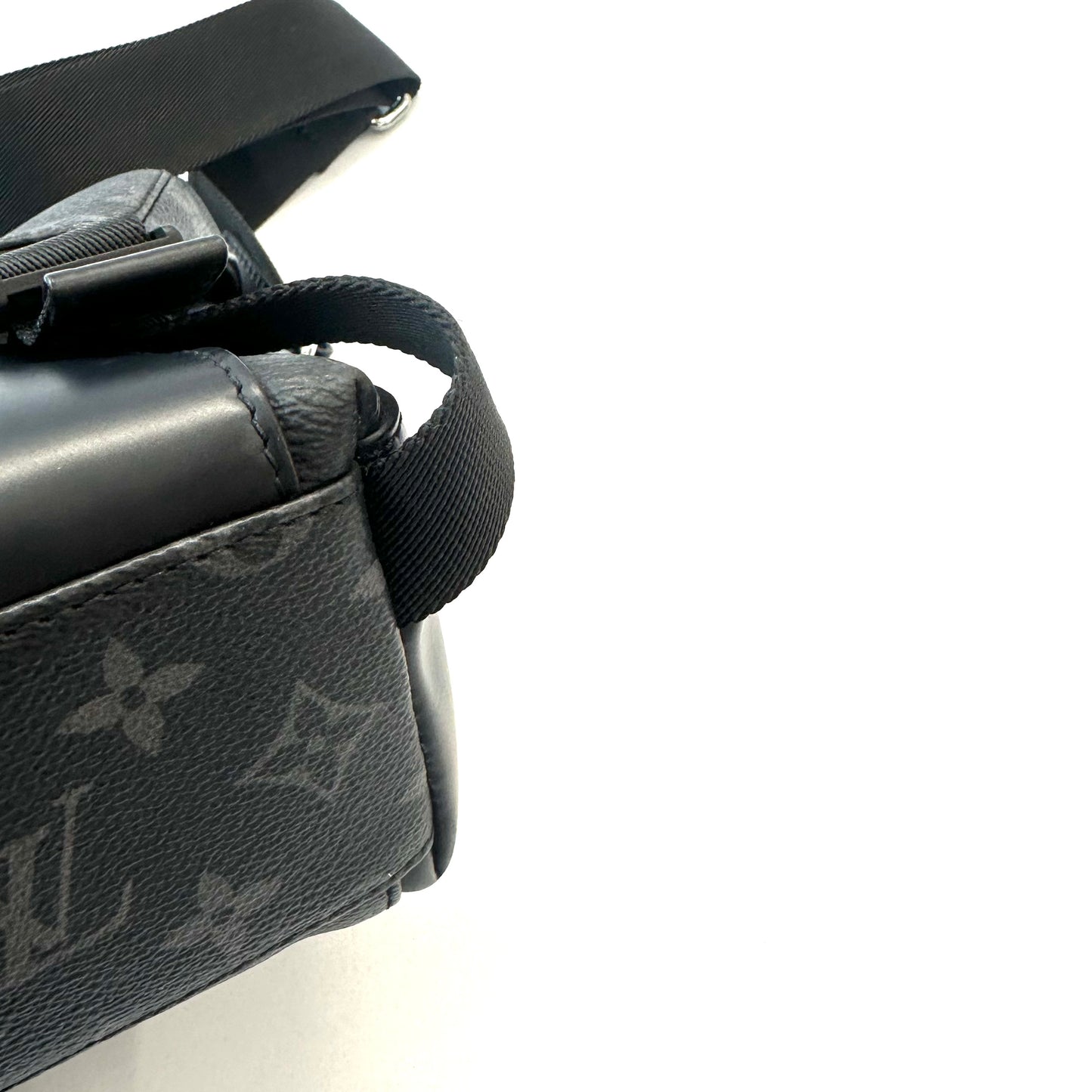 Louis Vuitton - VOYAGER - Canvas - Black
