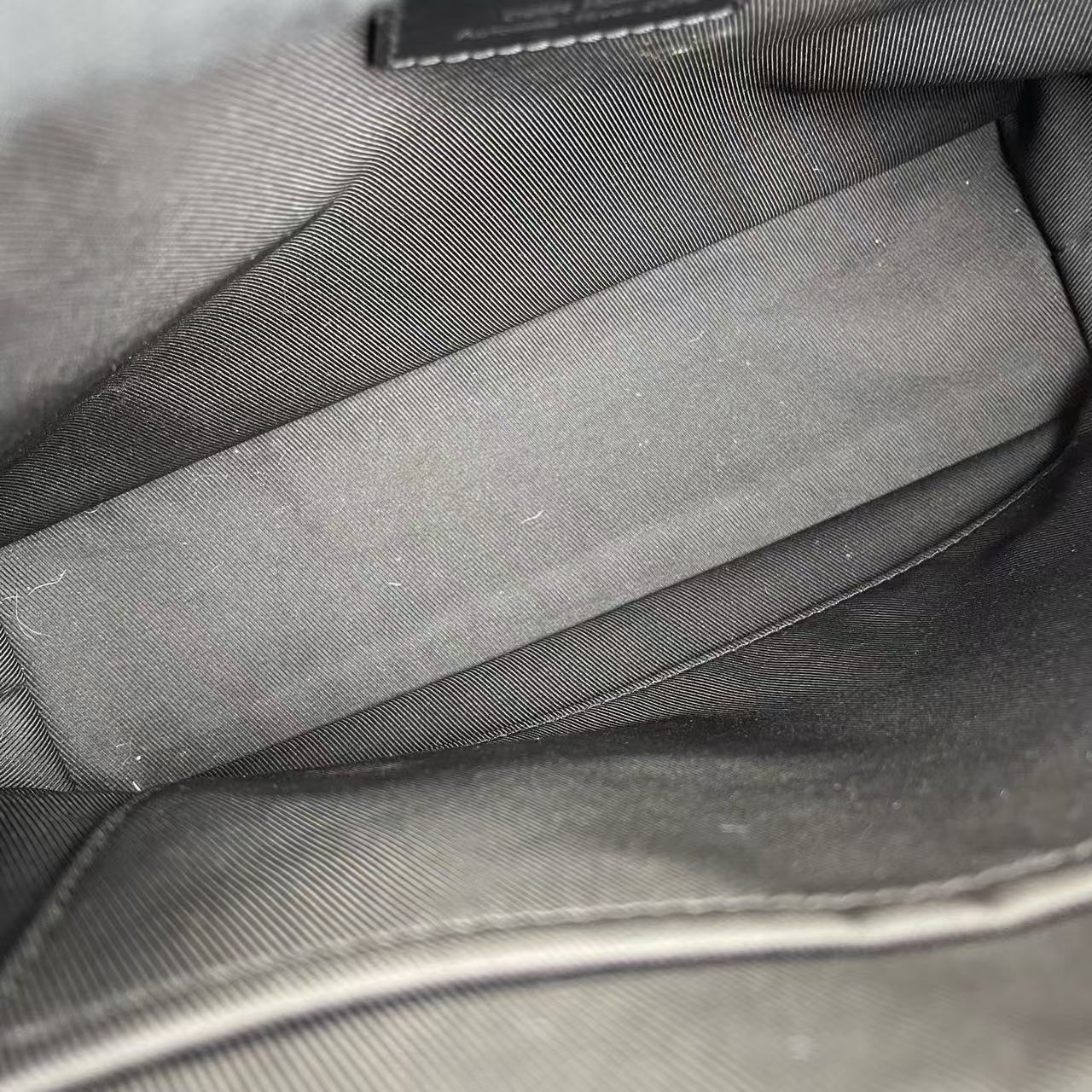 Louis Vuitton - Voyager Messenger - Monogram Eclipse coated canvas with leather trim - Black - (Medium)