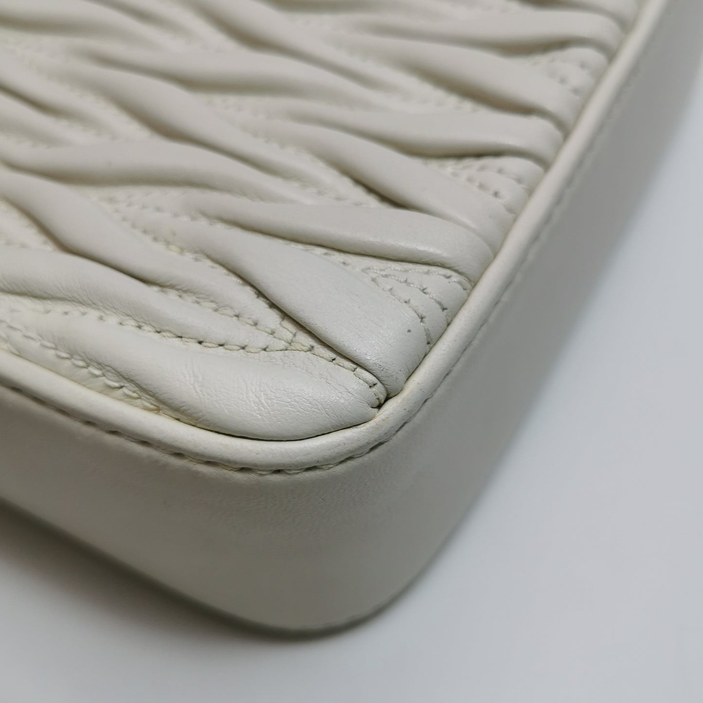 Miu Miu - Matelassé - Leather - White - (small)