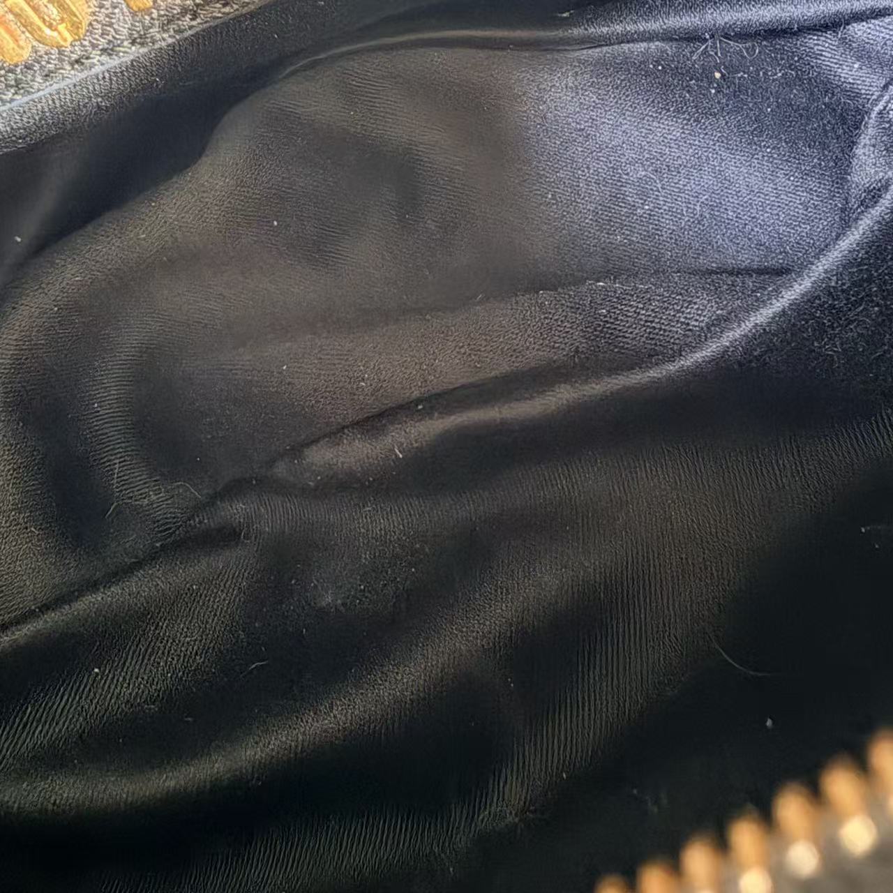 Miumiu - Wander Hobo Mini - Lambskin leather - Black - (mini)