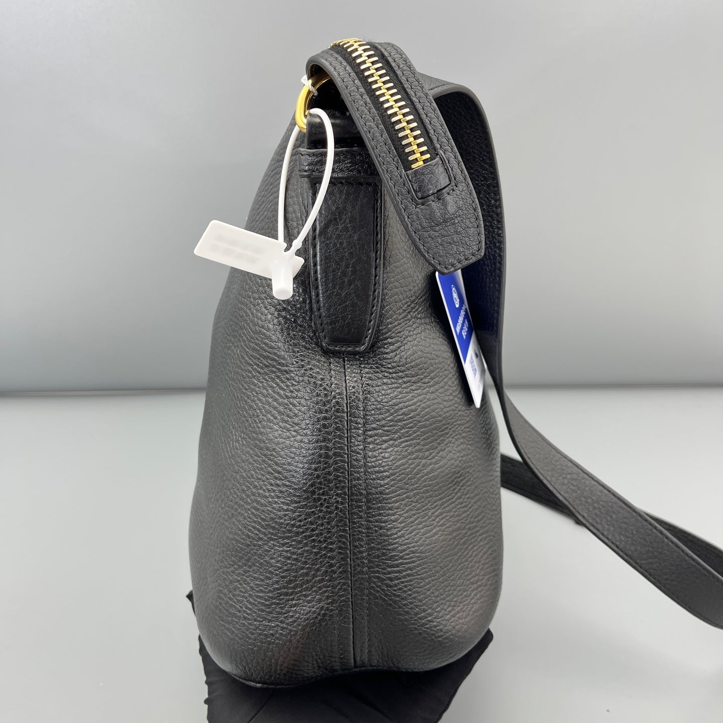 Prada - - Leather - Black