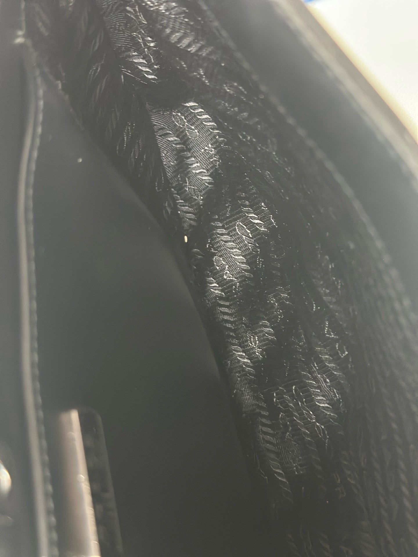 Prada - Cleo - Leather - Black - (small)