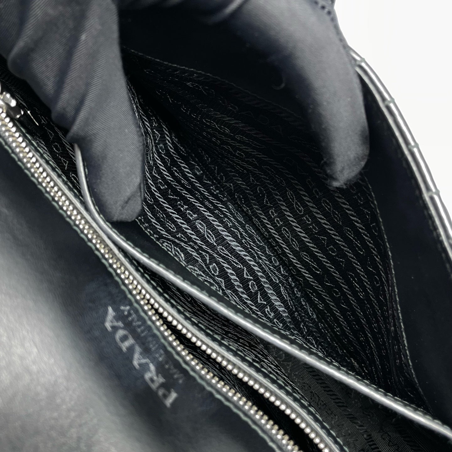 Prada - Diagramme - Leather - Black - (medium)