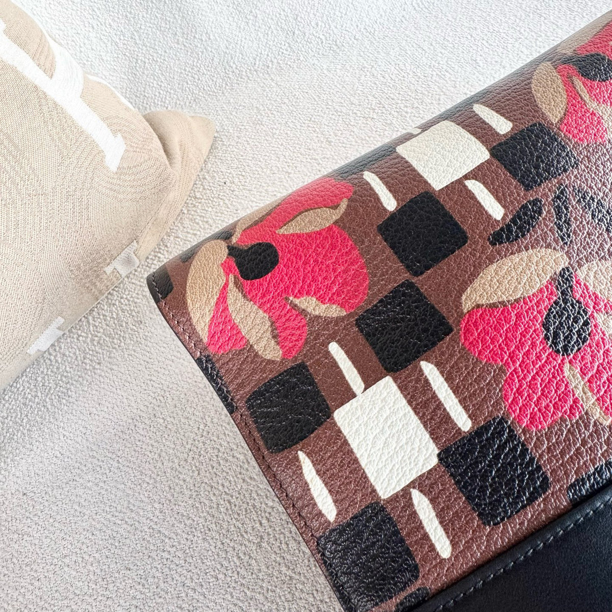 Prada - Other - Leather - Multicolour - (small)