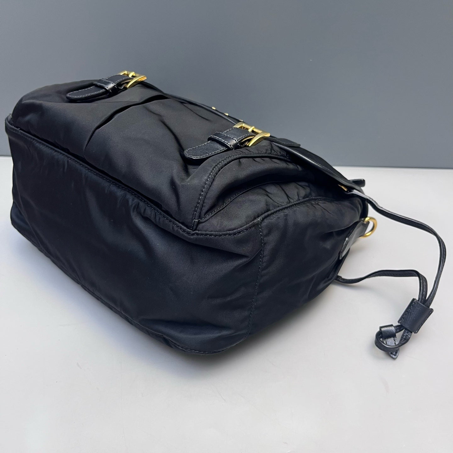 Prada - Other - Nylon with Saffiano leather trim - Black with Gold-Tone Hardware - (Medium)