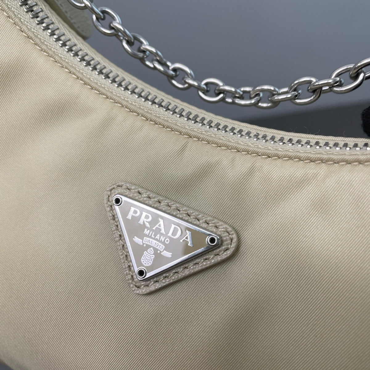 Prada - Other - Synthetic - Beige