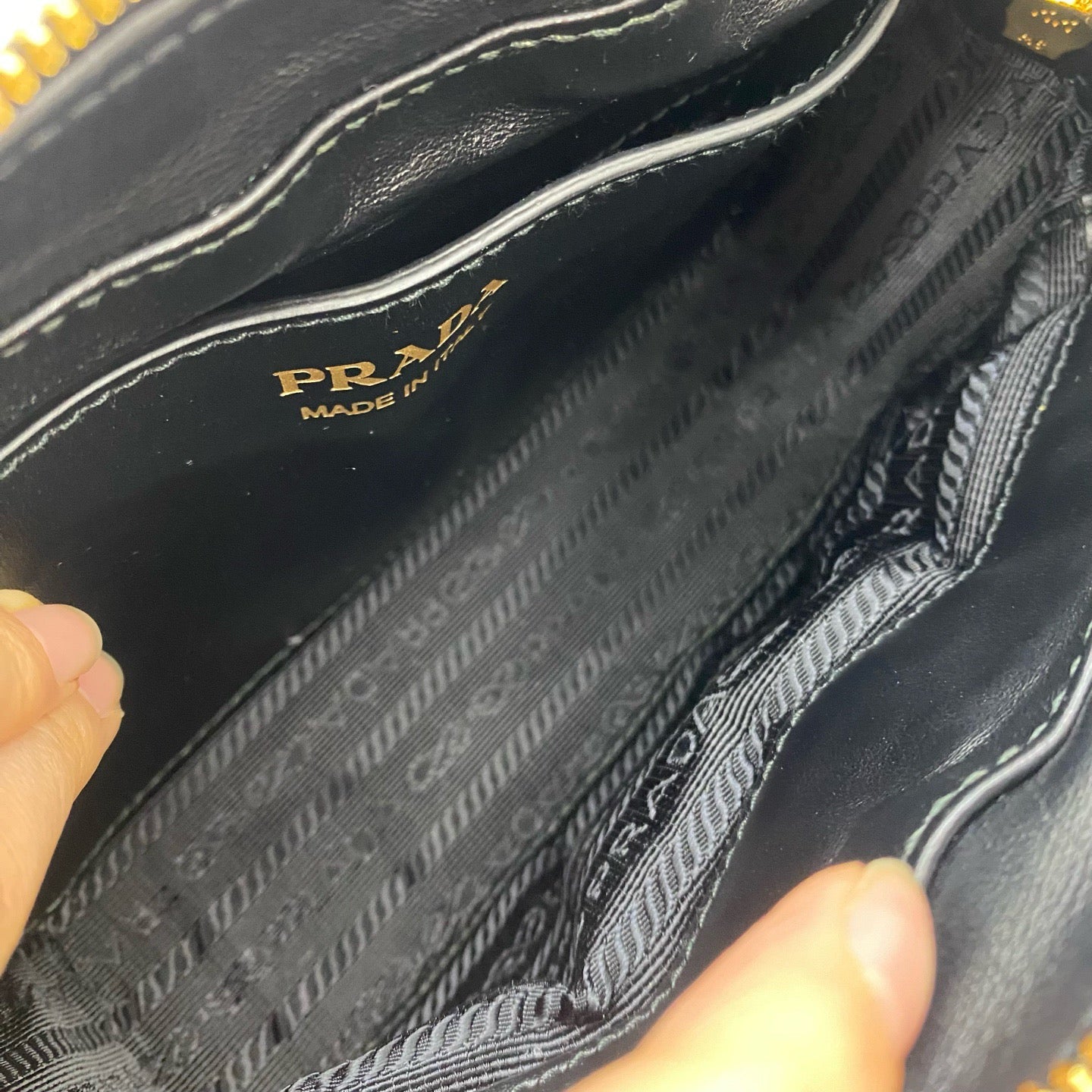 Prada - Quilted Leather Camera Bag - Leather - Black - (Small)