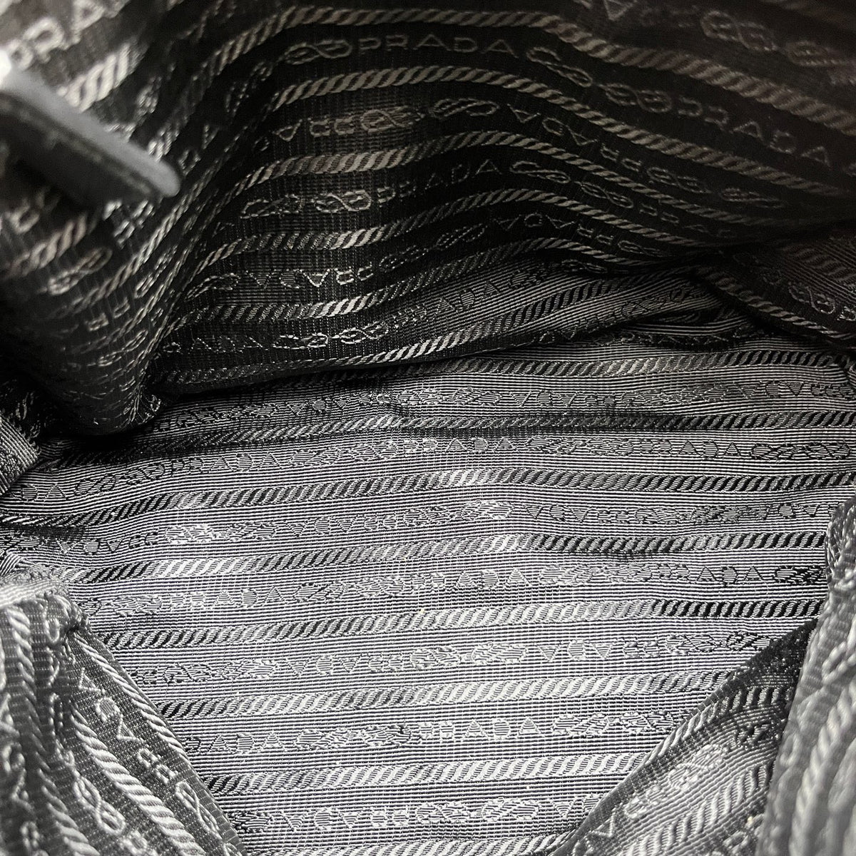 Prada - Re-Edition 1995 Tote - Synthetic - Black - (Small)