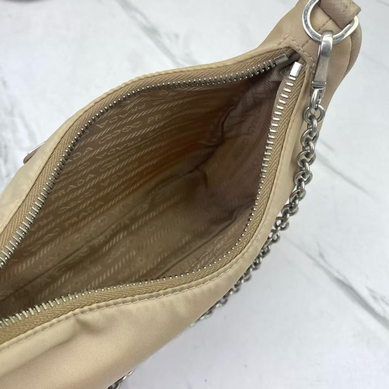 Prada - Re-Edition 2005 Hobo 3-in-1 - Re-Nylon - Beige with Silver-Tone Hardware - (mini)