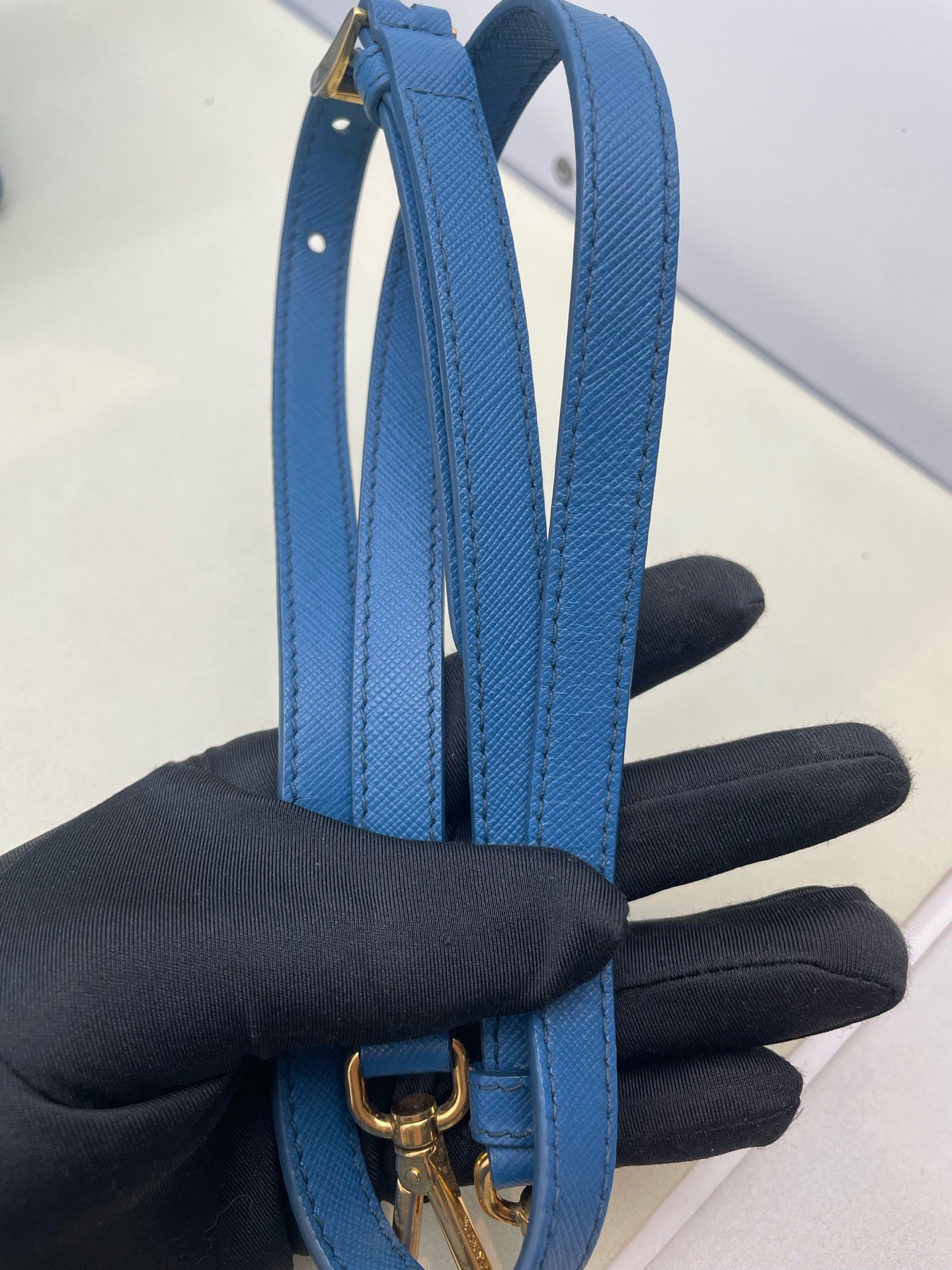 Prada - Saffiano Lux Tote - Leather - Blue - (Medium)