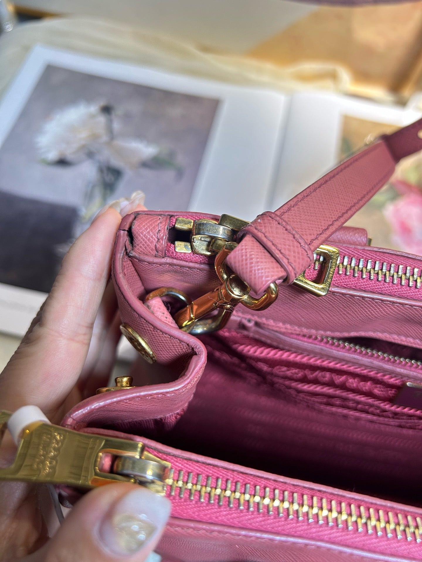 Prada - Saffiano Tote - Leather - Pink - (small)