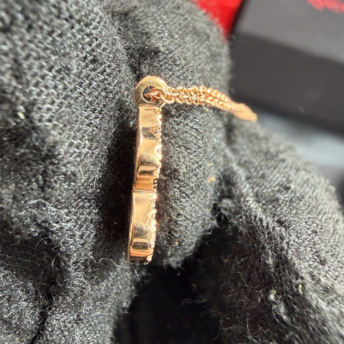 Qeelin - Wulu - 18K rose gold, red agate and diamonds - Red - (41.5)
