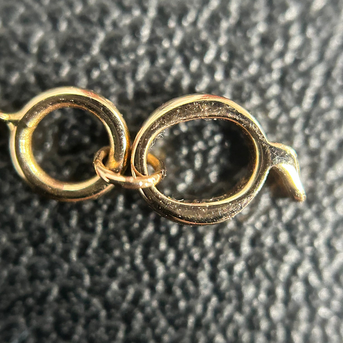 Qeelin - Wulu - 18k yellow gold with a single diamond - Gold