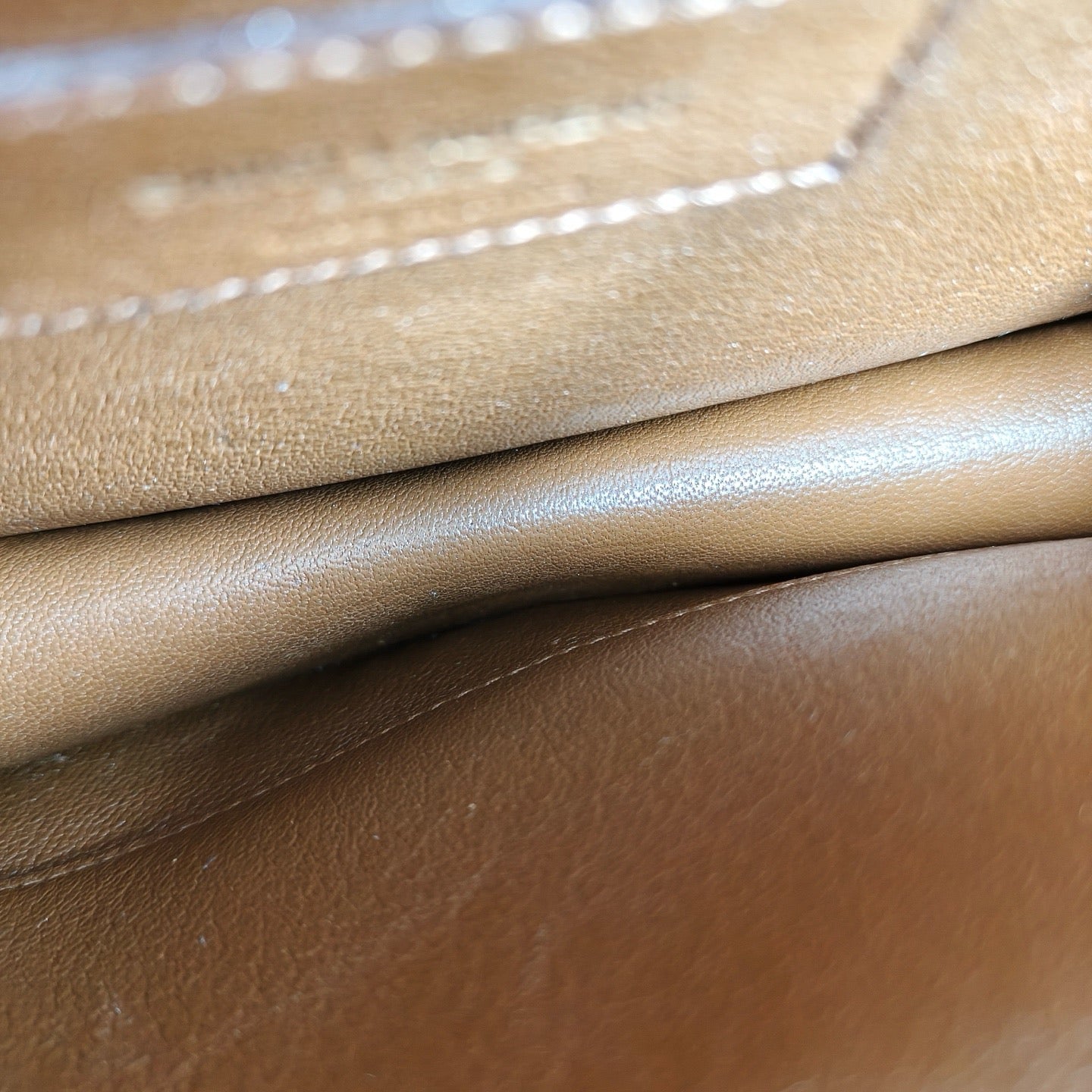 Saint Laurent - CarreBox - Suede - Brown - (medium)