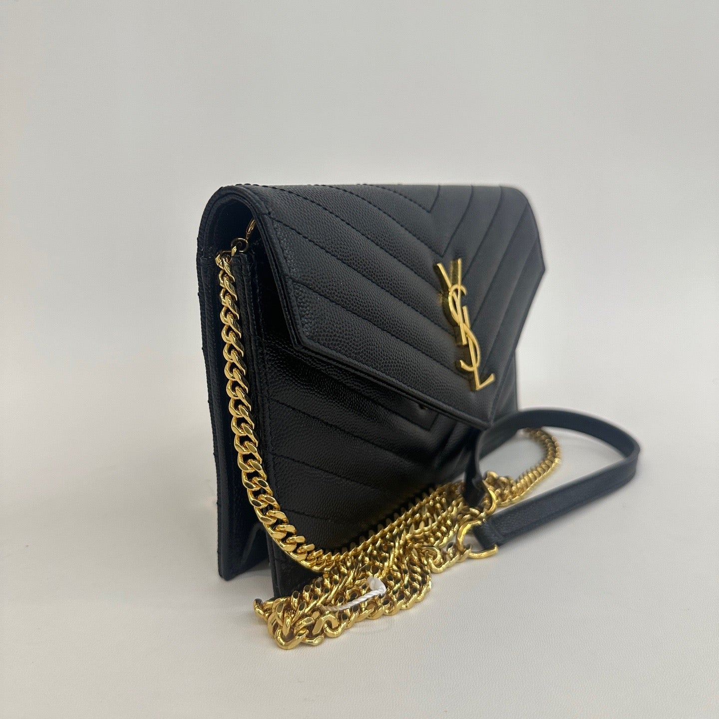 Saint Laurent - Envelope Wallet on Chain - Pebbled leather - Black with Gold-Tone Hardware - (mini)