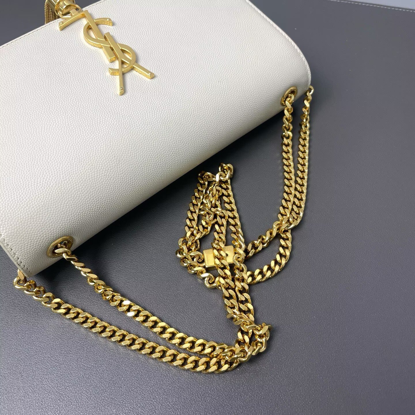 Saint Laurent - Kate - Caviar leather - White with Gold-Tone Hardware - (small)