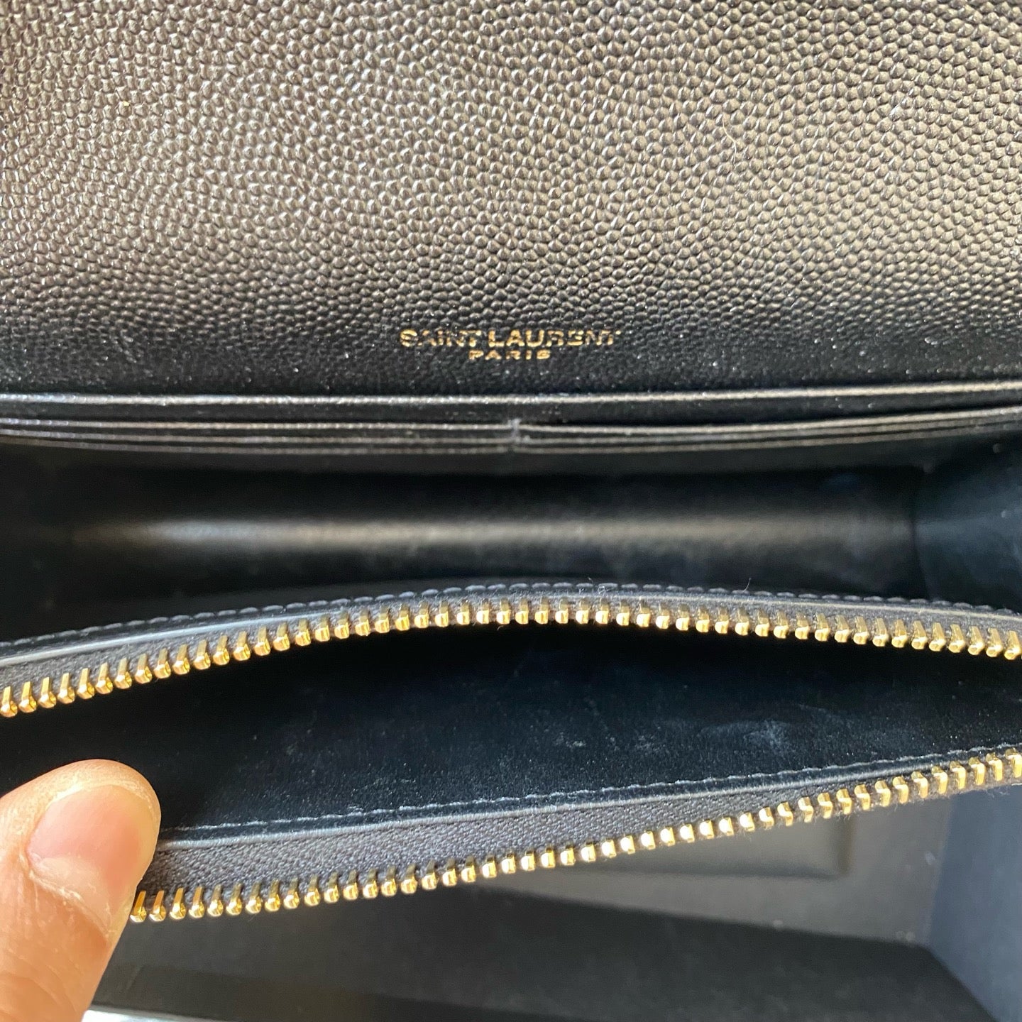Saint Laurent - Kate Small Tassel Chain Bag - Grained leather - Black with Gold-Tone Hardware - (Small)