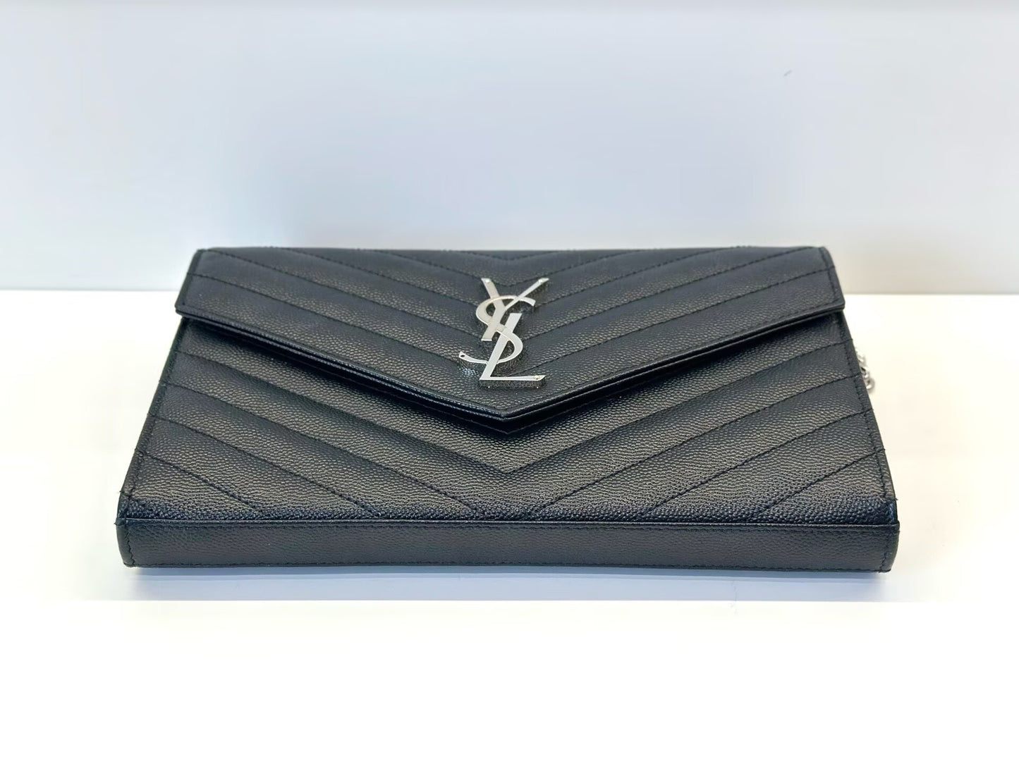 Saint Laurent - Monogram Envelope Wallet on Chain (WOC) - Grained calfskin leather - Black with Silver-Tone Hardware - (medium)