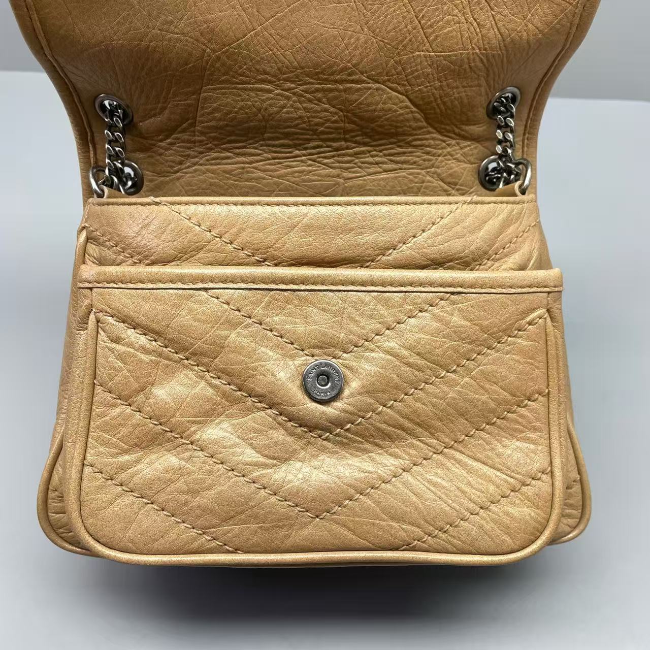 Saint Laurent - Niki Baby - Crinkled calfskin leather - Milk Tea Beige with Silver-Tone Hardware - (Small)