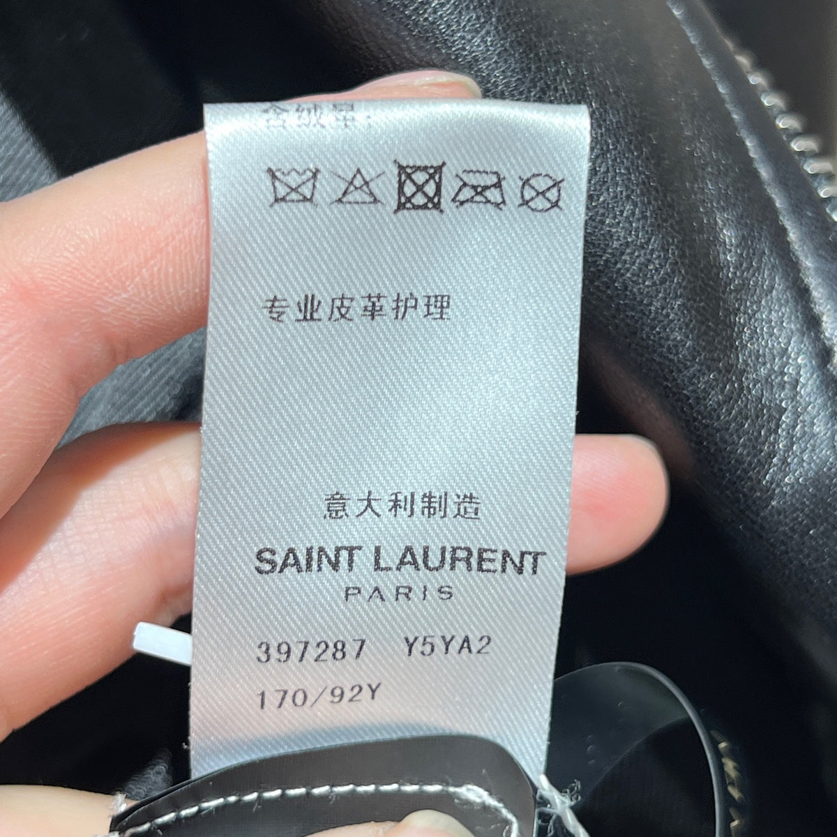 Saint Laurent - Other - Leather - Black - (M)