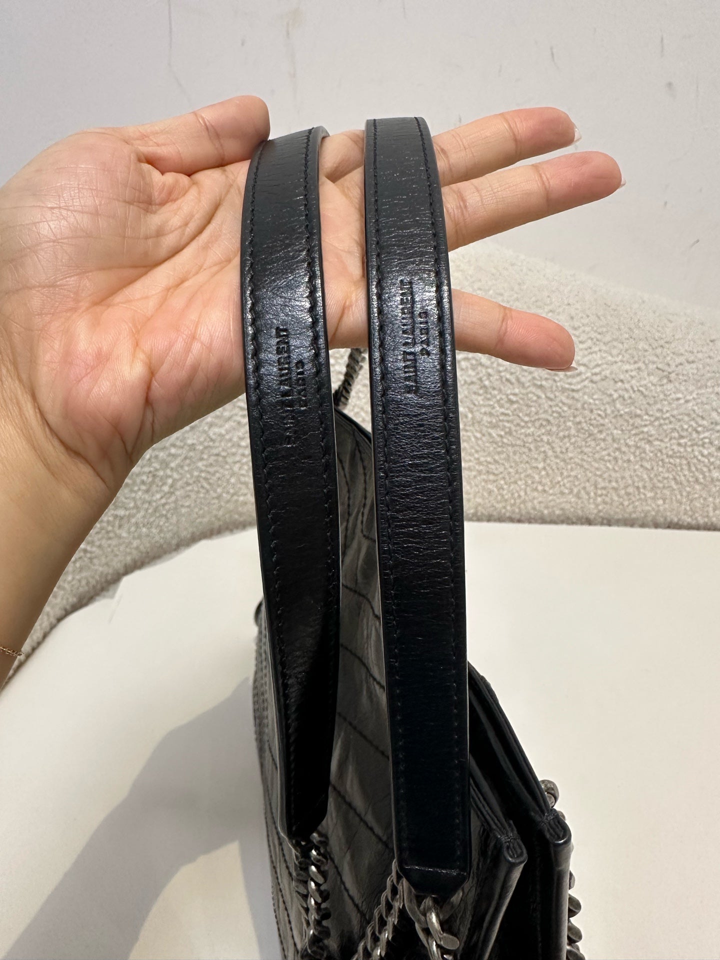 Saint Laurent - Other - Leather - Black - (medium)