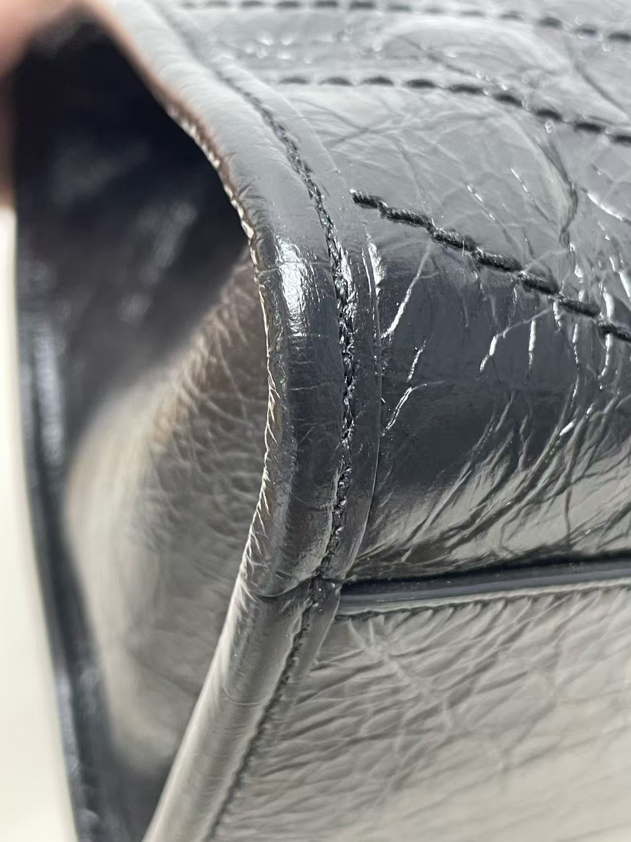 Saint Laurent - Shopping Bag - Crinkled leather - Black - (large)