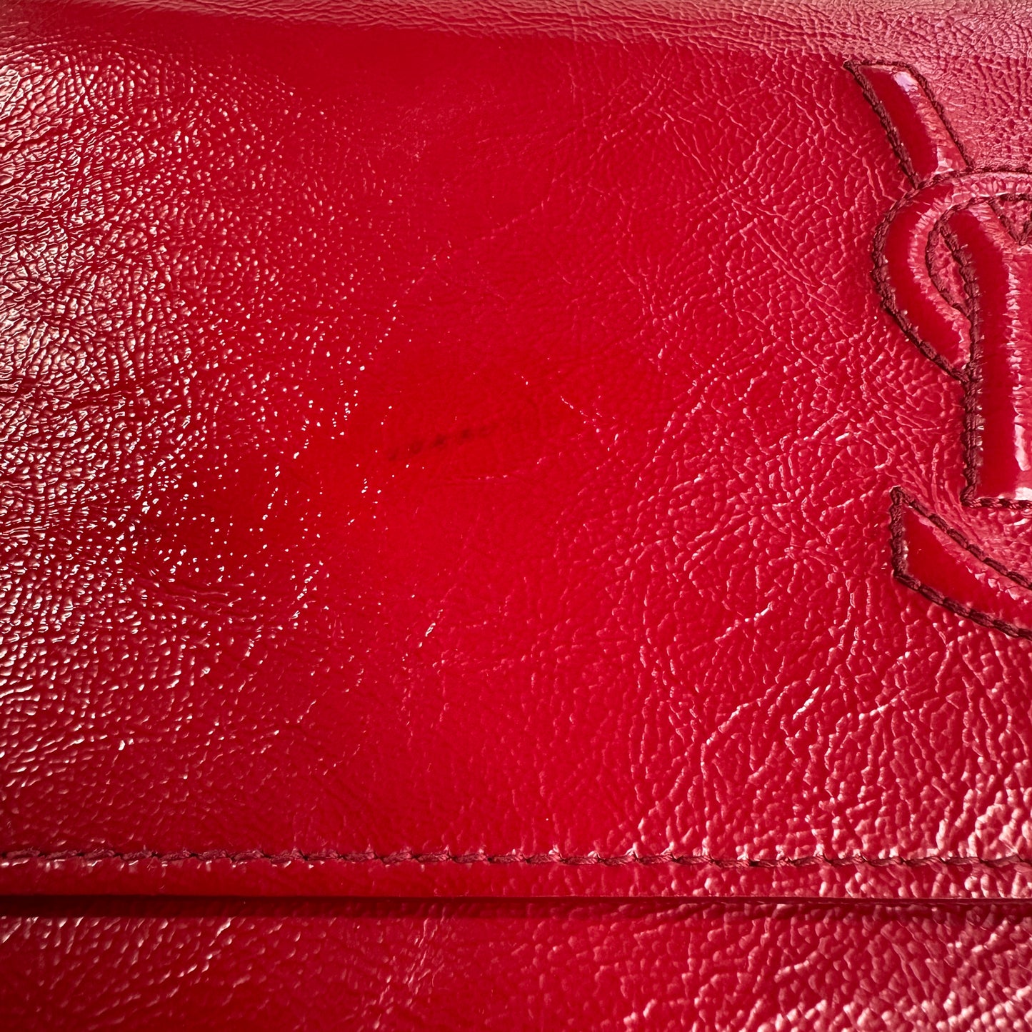 Saint Laurent - YSL Monogram - Leather - Red - (Other)