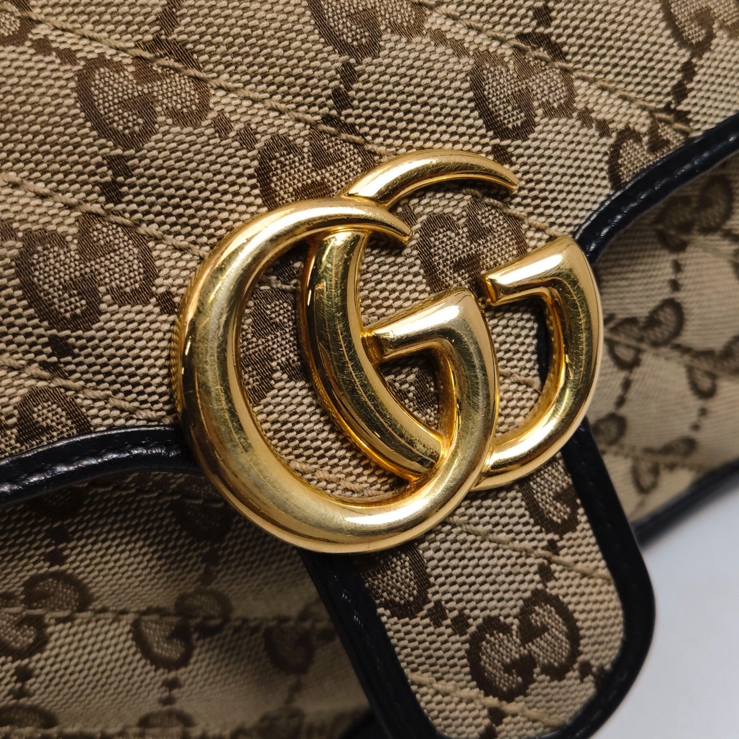 Gucci - Marmont GG Supreme Canvas Chain Shoulder Bag - GG Supreme canvas and leather - Beige, Black, Gold - (small)