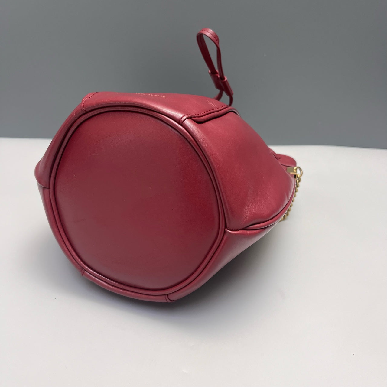 Saint Laurent - Chain Bucket Bag - Leather - Red - (medium)