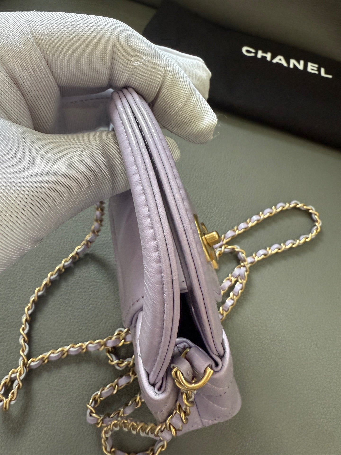 Chanel - 24P Kelly Nano Mini Flap Bag - Lambskin leather - Lavender Purple - (mini)