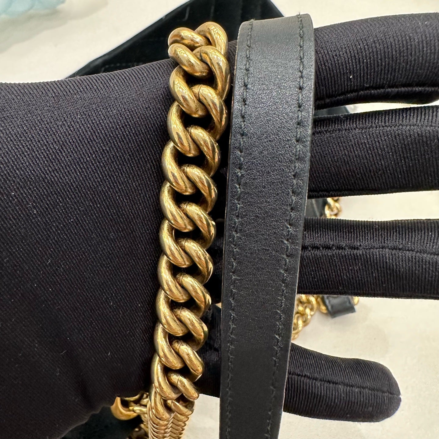 Gucci - GG Marmont Small Shoulder Bag - Velvet - Black - (small)