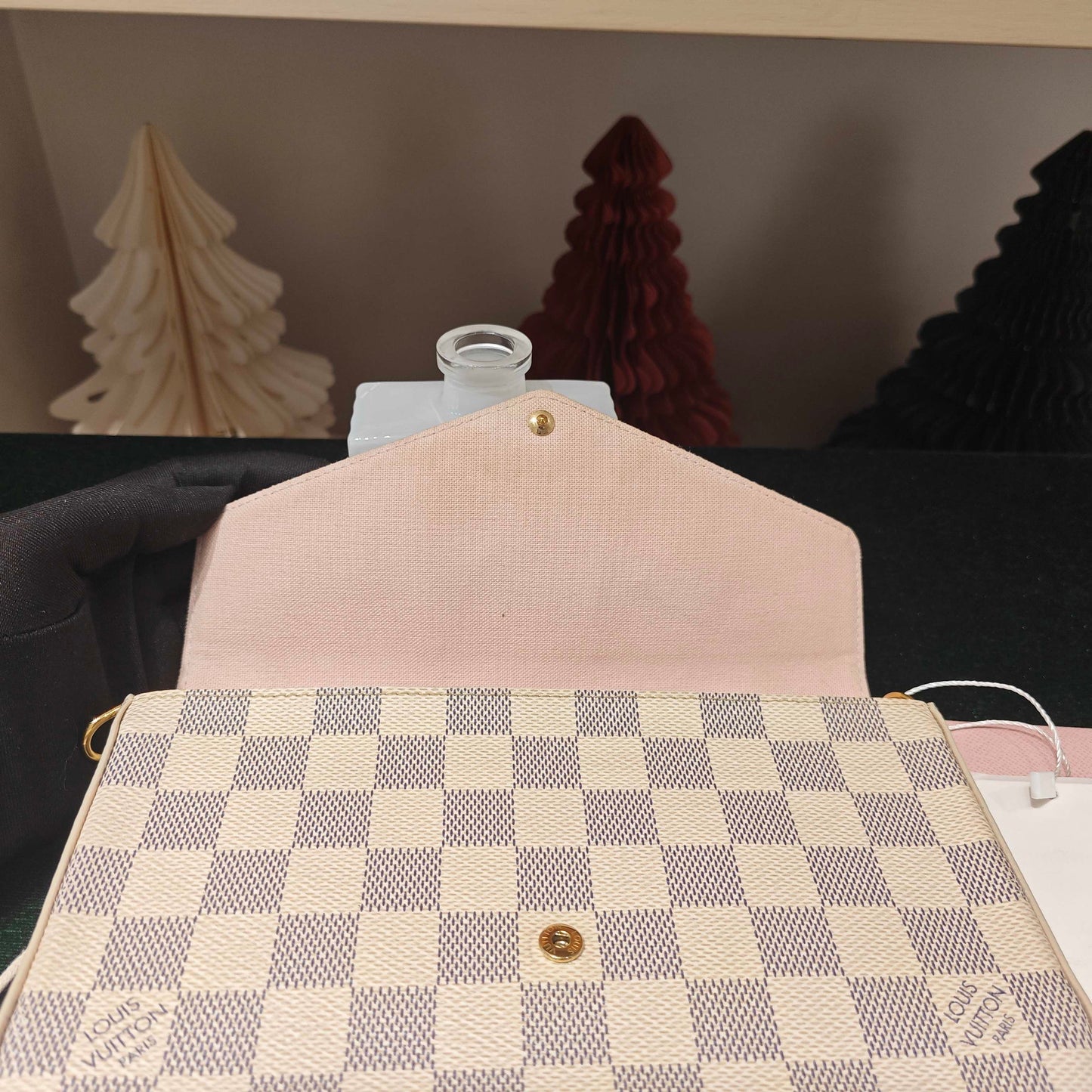 Louis Vuitton - Pochette Félicie - Coated canvas - White - (small)